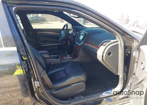 2014 Chrysler 300 from USA, damaged, VIN 2C3CCAAG3EH376592